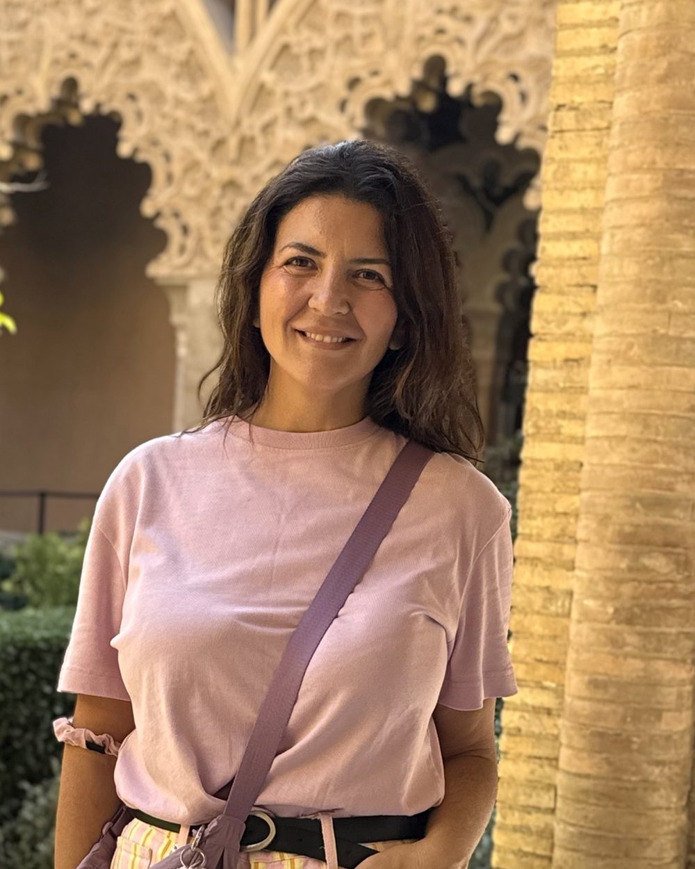 Kateryna Bannikova in the courtyard of the Aljafería Palace, Zaragoza